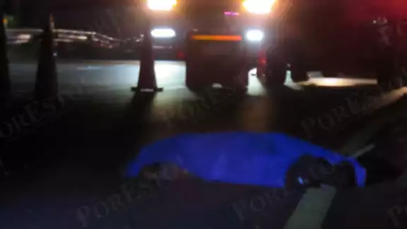 Auto atropella y mata a un hombre en Mérida; el conductor se dio a la fuga Auto atropella y mata a un hombre en Mérida; el conductor se dio a la fuga