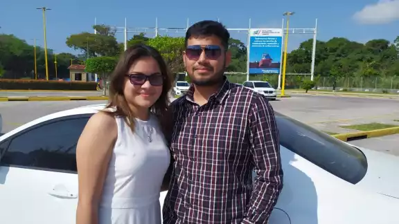 La pareja tenía cinco meses sin verse debido al coronavirus