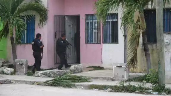 El hombre mexicano que los cuidaba quedó a disposición de la FGR El hombre mexicano que los cuidaba quedó a disposición de la FGR