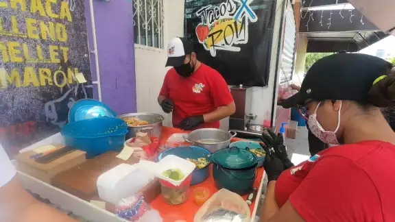 Los pequeños negocios de Ciudad del Carmen tienen una lenta recuperación económica