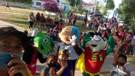 En el puerto han existido un sinfín de personajes y emprendedores dedicados a hacer reír a los niños En el puerto han existido un sinfín de personajes y emprendedores dedicados a hacer reír a los niños