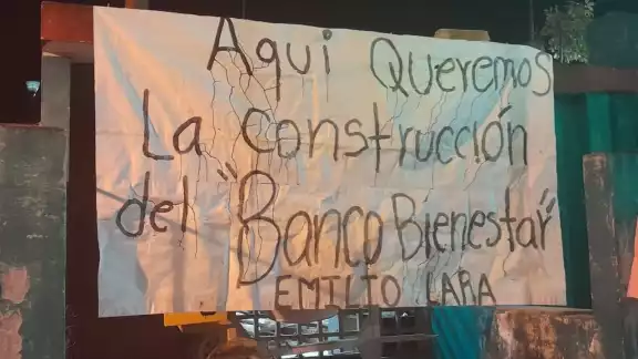Los ciudadanos piden que la sucursal del Banco del Bienestar este en el Centro de la localidad Los ciudadanos piden que la sucursal del Banco del Bienestar este en el Centro de la localidad