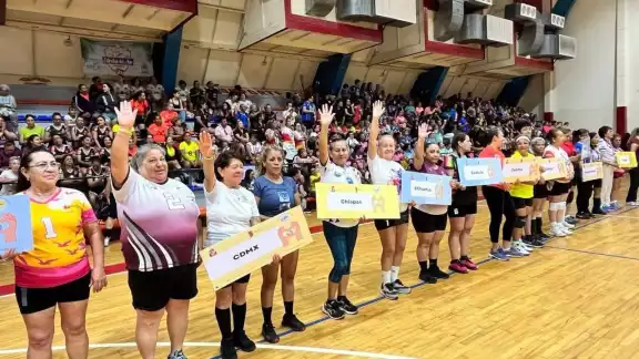 Son 60 equipos en el Circuito Nacional de la Amistad de Voleibol en Cancún Son 60 equipos en el Circuito Nacional de la Amistad de Voleibol en Cancún