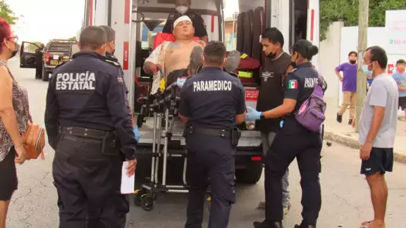 Un fuerte accidente se registró en Mérida este día entre un ciclista y un motociclista Un fuerte accidente se registró en Mérida este día entre un ciclista y un motociclista