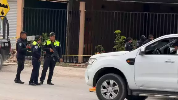 Un hombre fue baleado frente al restaurante “Sabina Tulum”, sobre la carretera Tulum–Felipe Carrillo Puerto.