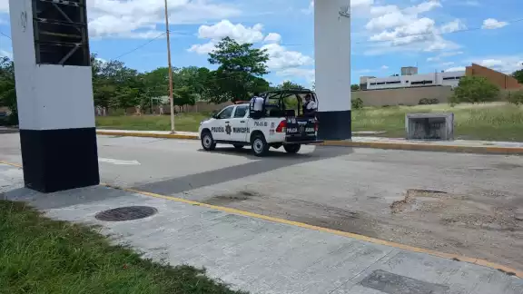Hartazgo ciudadano: detienen a presunto ladrón reincidente en la comunidad de Silvituc Hartazgo ciudadano: detienen a presunto ladrón reincidente en la comunidad de Silvituc