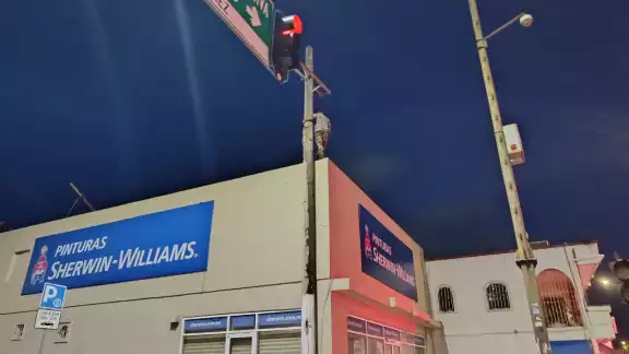 Más de seis horas duró el rescate de un hombre intoxicado en Playa del Carmen. Más de seis horas duró el rescate de un hombre intoxicado en Playa del Carmen.