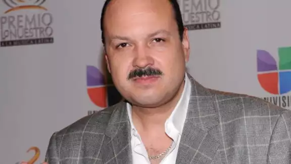 Pepe Aguilar heredó el gusto por la música de su padre, Antonio Aguilar, y que pasó a sus hijos Ángela y Leonardo