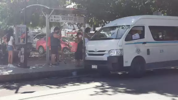 Llaman a denunciar a operadores que cobren de más con el argumento de horario nocturno