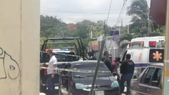 Los hechos se suscitaron alrededor de la 13:00 horas, cuando la propietaria de la vivienda, salía de su casa, aparentemente a realizar un depósito bancario Los hechos se suscitaron alrededor de la 13:00 horas, cuando la propietaria de la vivienda, salía de su casa, aparentemente a realizar un depósito bancario