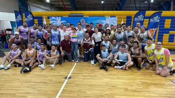 En el Primer Circuito LGTBQ+ de Voleibol en Cancún se tiene la participación de equipos del país