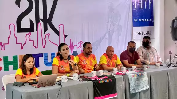 El ganador de la carrera se llevará ocho mil pesos en efectivo El ganador de la carrera se llevará ocho mil pesos en efectivo