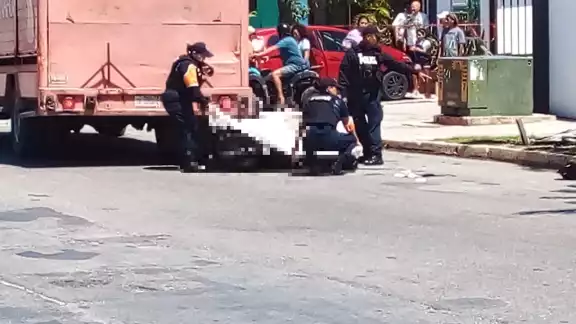 Una persona que venía junto al occiso fue trasladado de urgencias al Hospital General de Playa del Carmen Una persona que venía junto al occiso fue trasladado de urgencias al Hospital General de Playa del Carmen