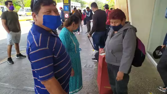 La carmelita señaló que se sintió muy contenta de que por fin pudo ver de nuevo a su hermano y después al resto de su familia La carmelita señaló que se sintió muy contenta de que por fin pudo ver de nuevo a su hermano y después al resto de su familia
