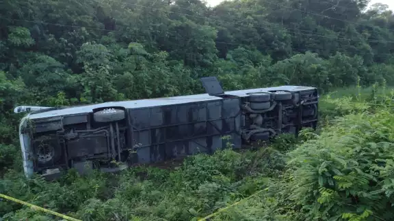 El fatal accidente se registró después de las 05 horas, con 30 minutos, en el kilómetro 89 + 800 de la carretera federal, El fatal accidente se registró después de las 05 horas, con 30 minutos, en el kilómetro 89 + 800 de la carretera federal,