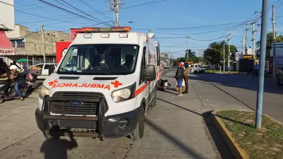 El hombre presentó heridas sangrantes y posibles fracturas