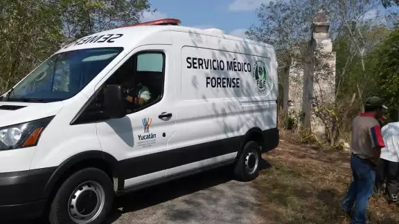 Elementos del Semefo de la FGE Yucatán realizaron el levantamiento del cuerpo Elementos del Semefo de la FGE Yucatán realizaron el levantamiento del cuerpo