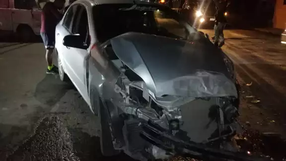 El conductor se hizo responsable de los daños El conductor se hizo responsable de los daños