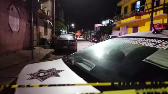 Su acompañante resultó herido, pero se encuentra internado en el Hospital General y fuera de peligro Su acompañante resultó herido, pero se encuentra internado en el Hospital General y fuera de peligro