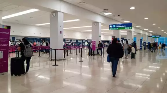 El aeropuerto de Mérida no reporta vuelos retrasados este sábado El aeropuerto de Mérida no reporta vuelos retrasados este sábado