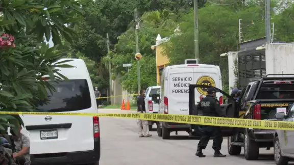 El área fue acordonada por peritos de la FGE Yucatán El área fue acordonada por peritos de la FGE Yucatán