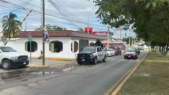 Lona con amenaza narco causa movilización en Holoch Lona con amenaza narco causa movilización en Holoch