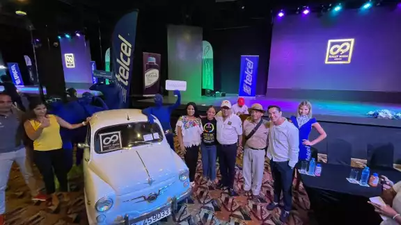 Tendrá la participación de 120 automóviles antiguos con 220 pilotos Tendrá la participación de 120 automóviles antiguos con 220 pilotos