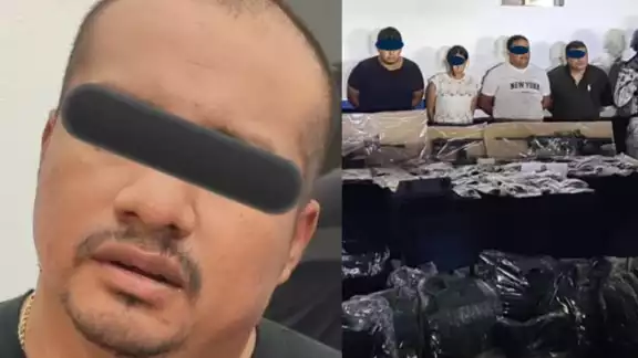 En la detención de 'El Rizos' en el fraccioamiento Selvanova de Playa del Carmen, se halló un arsenal y equipo táctico En la detención de 'El Rizos' en el fraccioamiento Selvanova de Playa del Carmen, se halló un arsenal y equipo táctico