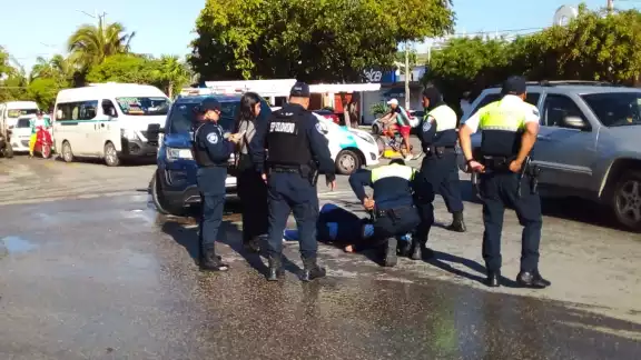 De las dos mujeres solo una resultó lesionada De las dos mujeres solo una resultó lesionada