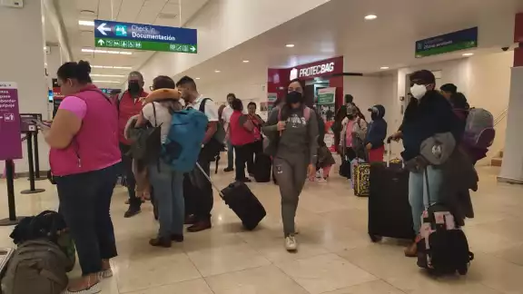 Trece vuelos resultaron afectados en el aeropuerto de Mérida Trece vuelos resultaron afectados en el aeropuerto de Mérida