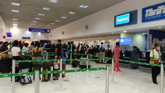 La salida de aeronaves Aeropuertos del Sureste informó que 11 son de la ruta a México