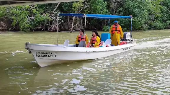 El Capitán de Río Lagartos exige que las embarcaciones cuenten con aditamentos de seguridad El Capitán de Río Lagartos exige que las embarcaciones cuenten con aditamentos de seguridad