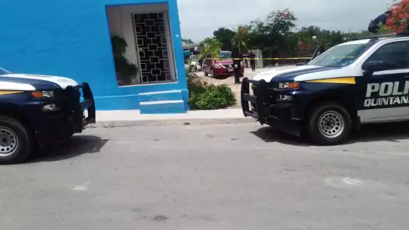 Elementos de la Policía Quintana Roo acudieron a la zona del atraco armado, para verficar los hechos