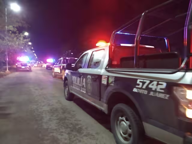 En una de las vueltas, la víctima se salió del automóvil y quedó a un costado entre la maleza dónde perdió la vida