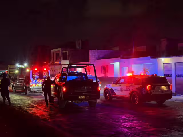 Uniformados de diferentes corporaciones llegaron a la escena.