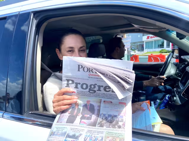 La presidenta Claudia Sheinbaum reconoció a POR ESTO! durante “La Mañanera del Pueblo”.