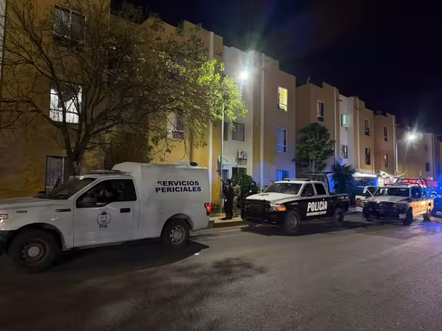 Hasta Servicios Periciales se presentó en el lugar por los olores fétidos.