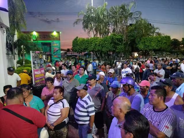 El Ayuntamiento de Carmen reinstalará a trabajadoras despedidas injustificadamente tras presiones de los sindicatos.