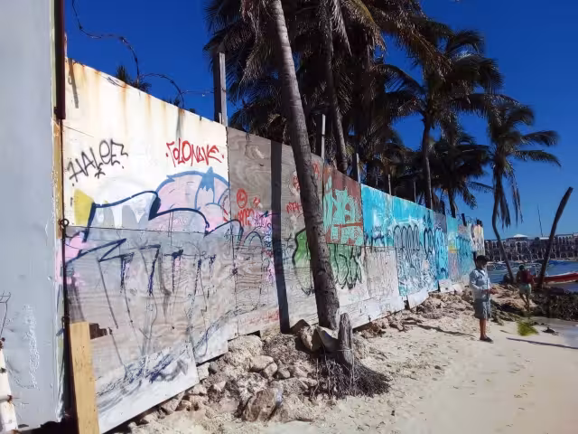 El Blue Parrot, fue uno de los centros nocturnos más reconocidos en ese entonces