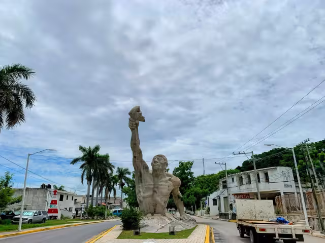 Una vaguada y la entrada de aire marítimo tropical favorecerán la formación de tormentas dispersas.