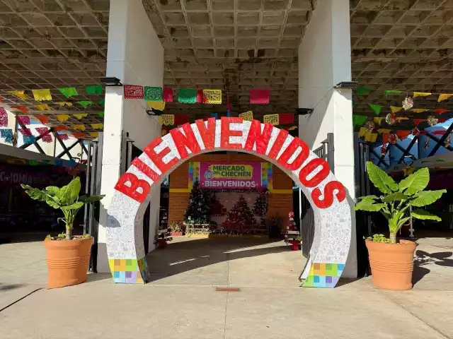 A pesar del horario extendido, los locatarios no mejoran sus ventas.