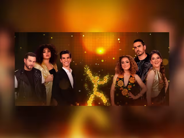 Los cinco finalistas lucharán parta obtener el premio y comenzar su carrera musical luego de uno de ellos se corone como el ganador de La Academia 20 Años