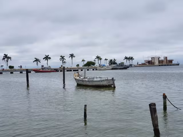 Se espera que el Huracán toque tierra en las próximas horas. Foto: Brian Lara