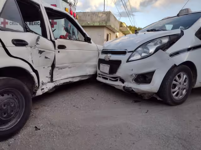 En el lugar de los hechos hicieron acto de presencia elementos de la dirección de Tránsito Municipal