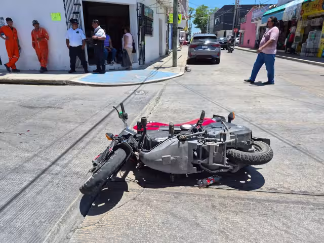 Accidente vial en cruce de las calles 37 y 24 deja a una mujer lesionada en el Centro