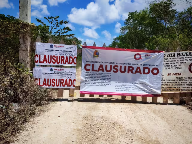 Entre las suspensiones que se llevaron a cabo este año destacan dos bancos de material