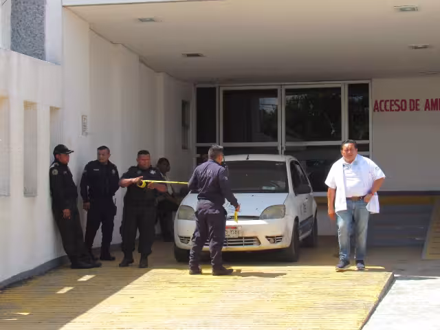 La mujer murió a bordo de un taxi de Chemax