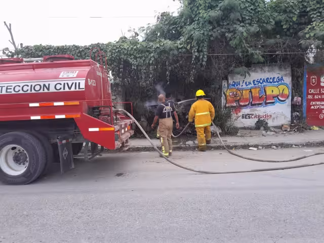 Autoridades municipales exhortan a los ciudadanos para evitar arrojar pirotecnia y colillas de cigarro