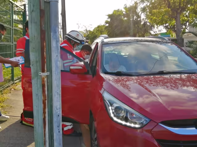 También se robaron ropa y una laptop