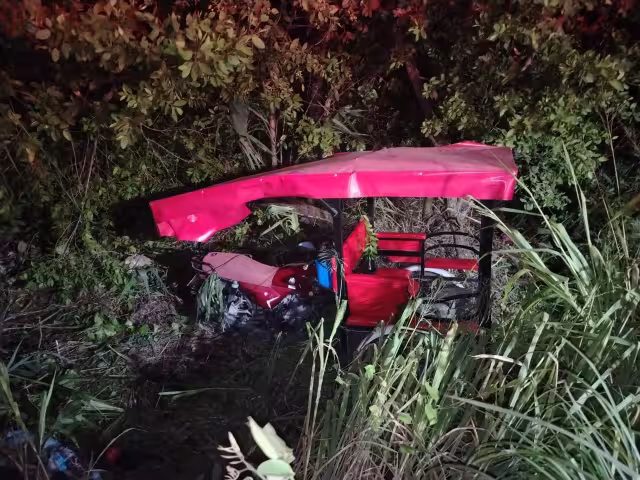 Una mujer resultó lesionada tras accidente en la carretera Campeche–Champotón.
